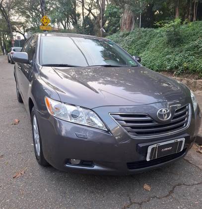TOYOTA CAMRY 3.5 XLE V6 24V GASOLINA 4P AUTOMÁTICO TOYOTA CAMRY 3.5 XLE V6 24V GASOLINA 4P AUTOMÁTICO